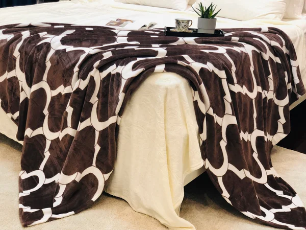 blanka– بطانية بلانكا من المايكرو فايبر الناعم بألوان راقية مقاس 220-240