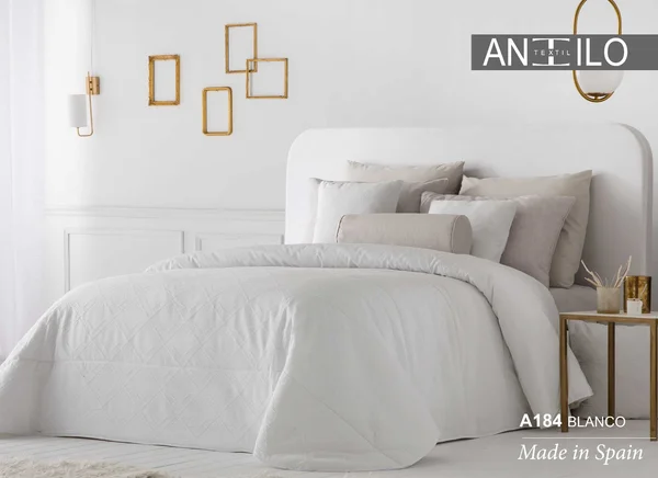 طقم لحاف انتيلو الاسباني الفاخر من الجاكار مع القطن مصمم ليمنحك تجربة نوم لا مثيل لهايتكون من 10 قطع-Antilo-A184