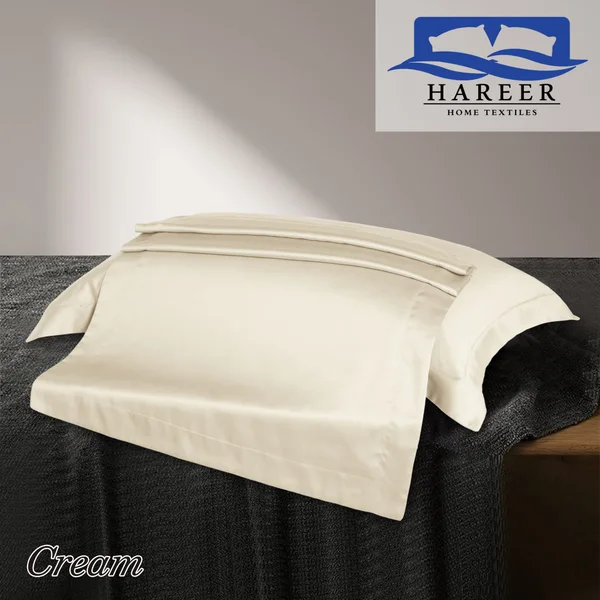 Pillowcases made from the finest silk, soft to the touch, material that prevents makeup staining while sleeping. Size: 50*75 cm