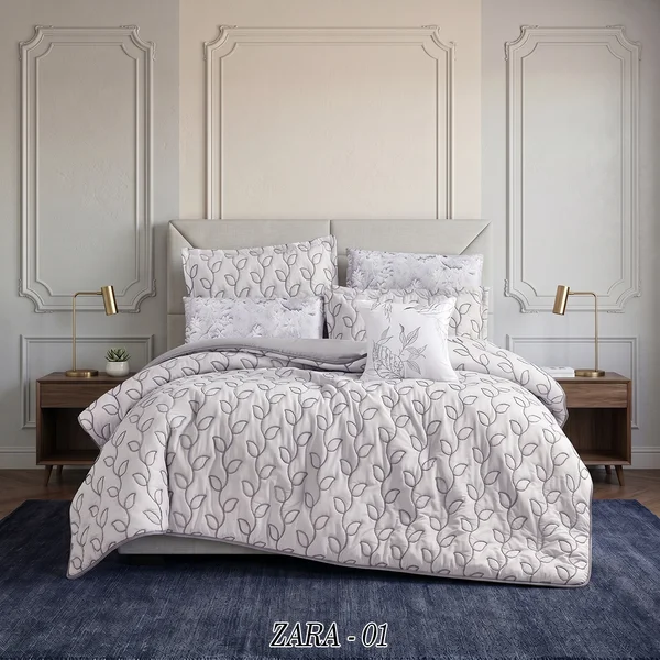 Embroidered duvet set, size 2 thumbnail 1